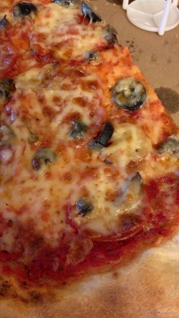 Rocco's Pizzeria